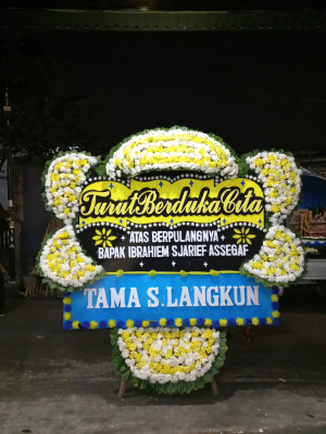 Papan Bunga Duka di Yokari
